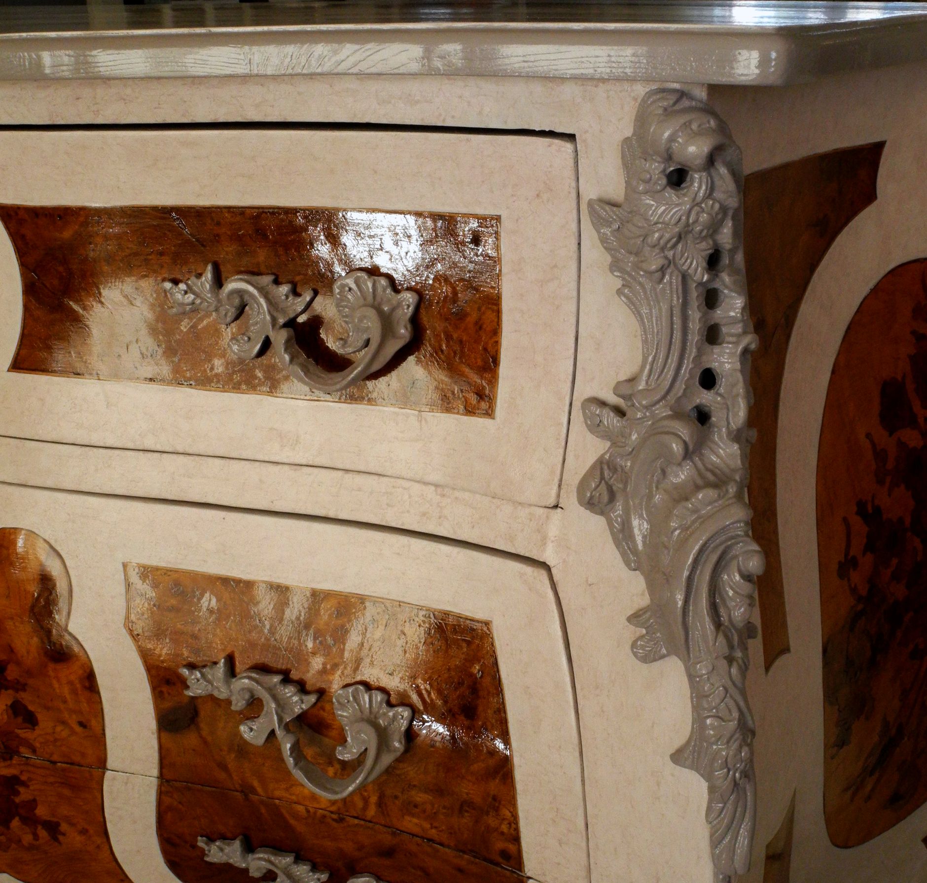 Commode Louis XV dtail relooke