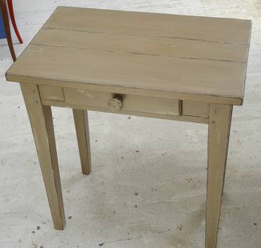 Petite table termine