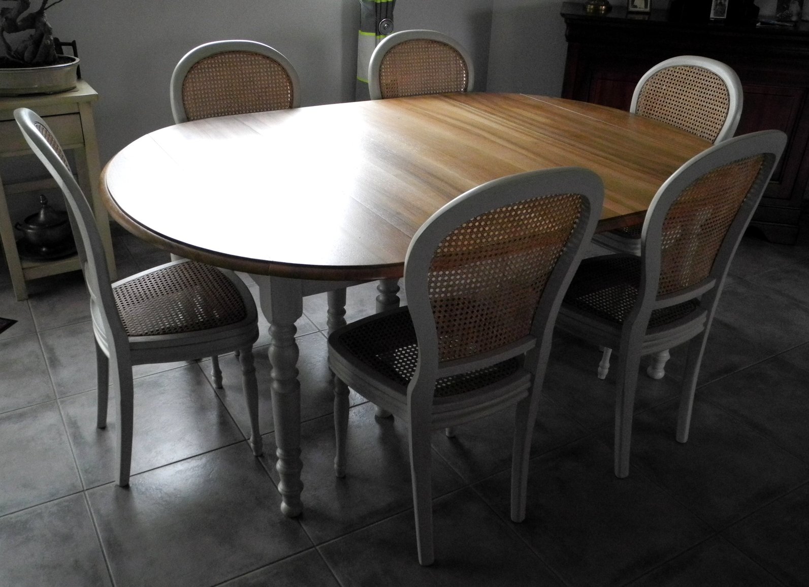 table et chaises cannées  relooké